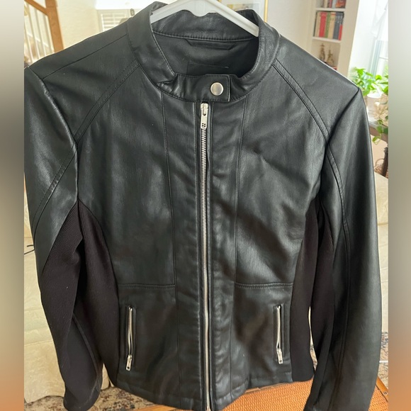 Ana New Approach Black Pleather Fitted Biker Jacket, size Small - Picture 3 of 8